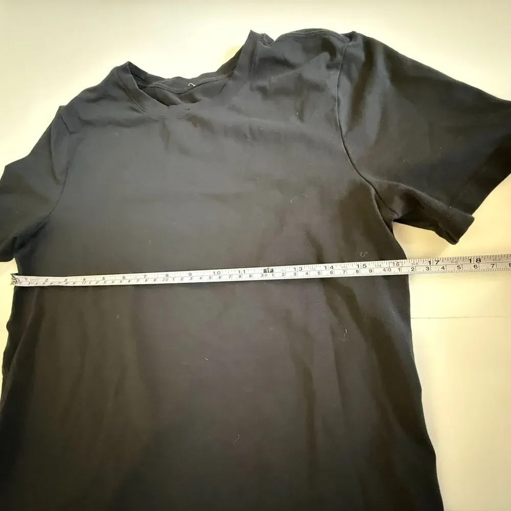 Lululemon Womens Black Athletic T Shirt Short Sleeve Yoga Top Size S/M (See Meas